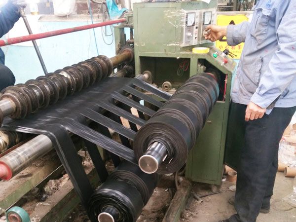 生產(chǎn)設(shè)備